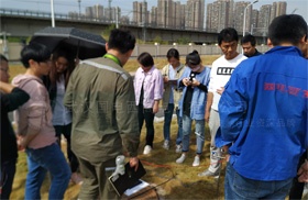 CA888亚洲城集团为福州地铁提供调试高压试验设备培训服务